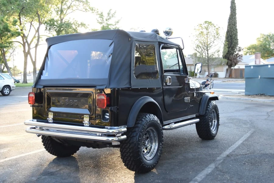 1985 Jeep CJ7 - Image 9 of 10