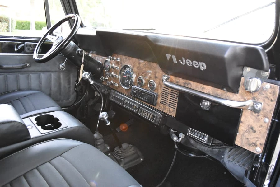 1985 Jeep CJ7 - Image 5 of 10