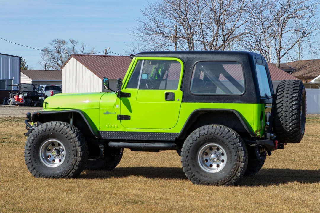 1985 Jeep CJ7 - Image 10 of 31