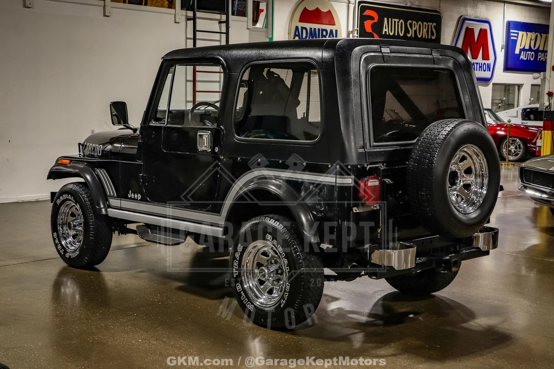 1985 Jeep CJ7 - Image 7 of 12