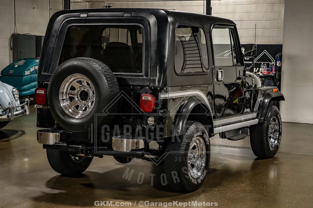 1985 Jeep CJ7 - Image 9 of 12