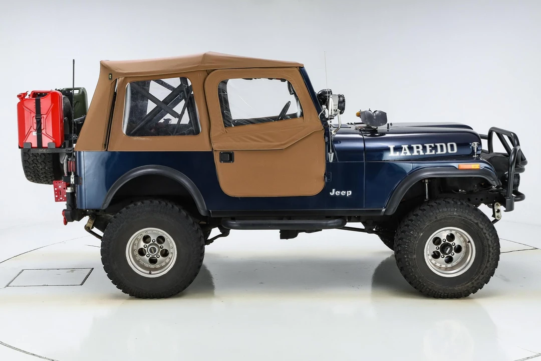 1985 Jeep CJ7 - Image 3 of 31