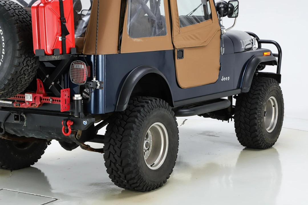 1985 Jeep CJ7 - Image 24 of 31