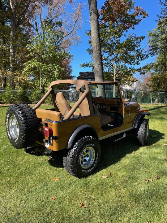 1985 Jeep CJ7 - Image 5 of 31
