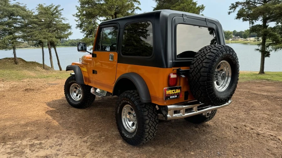 1985 Jeep CJ7 - Image 3 of 31