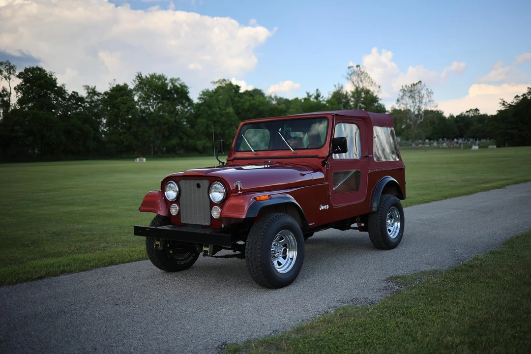 1985 Jeep CJ7 - Image 2 of 31