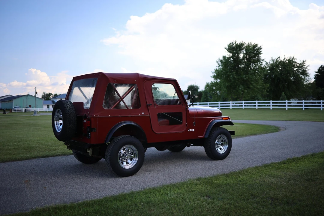 1985 Jeep CJ7 - Image 11 of 31