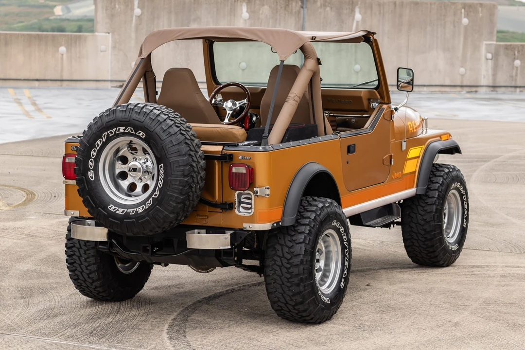 1985 Jeep CJ7 - Image 7 of 31