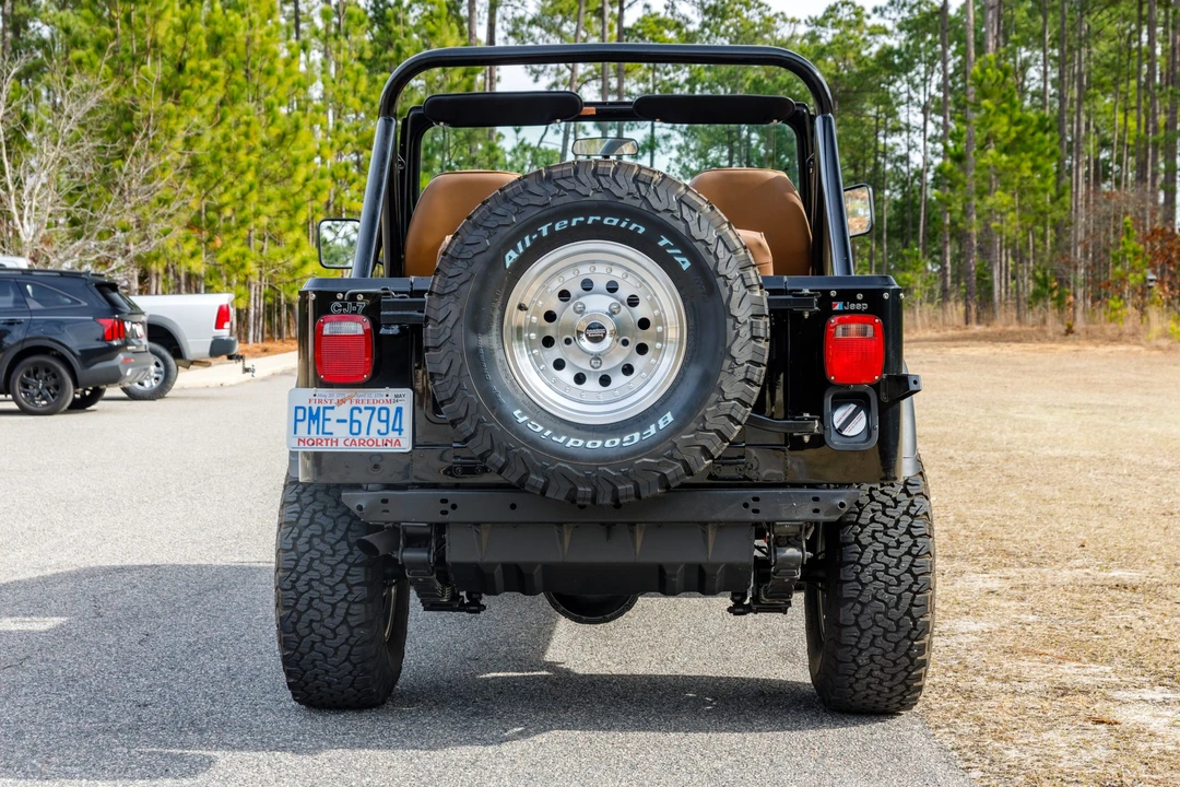 1985 Jeep CJ7 - Image 5 of 31