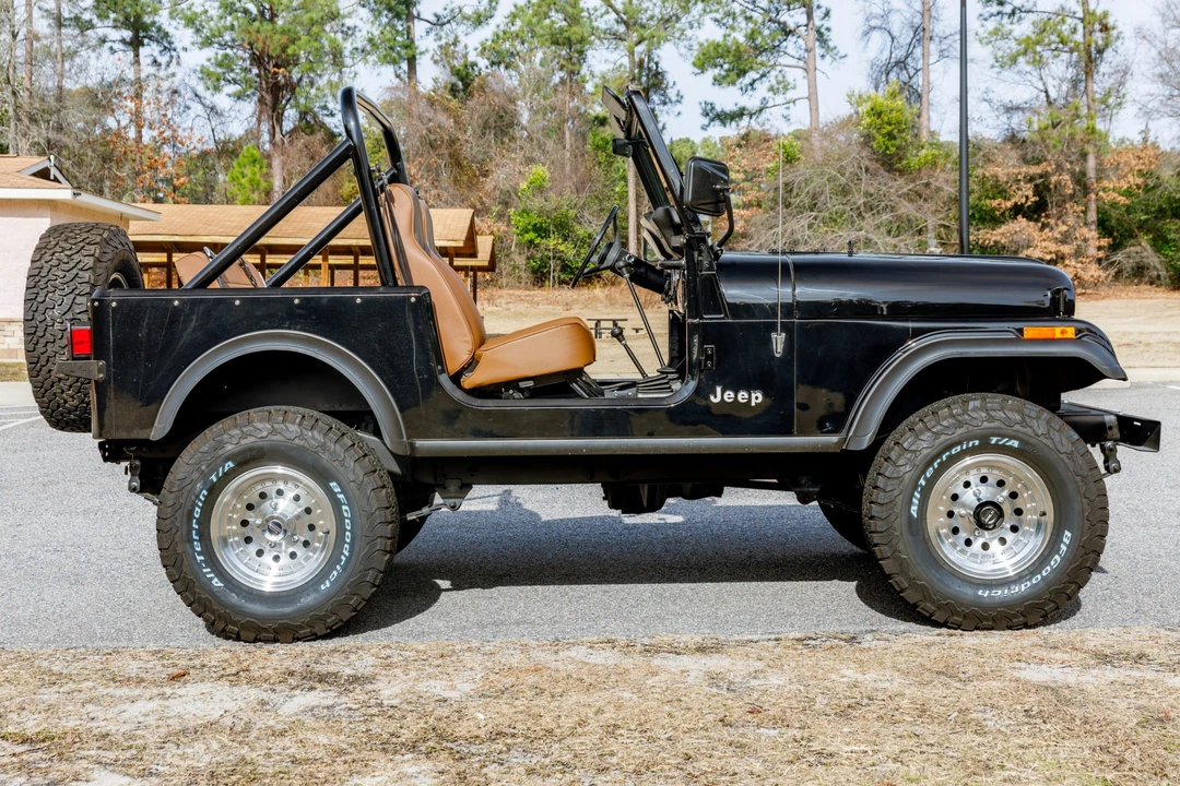 1985 Jeep CJ7 - Image 7 of 31