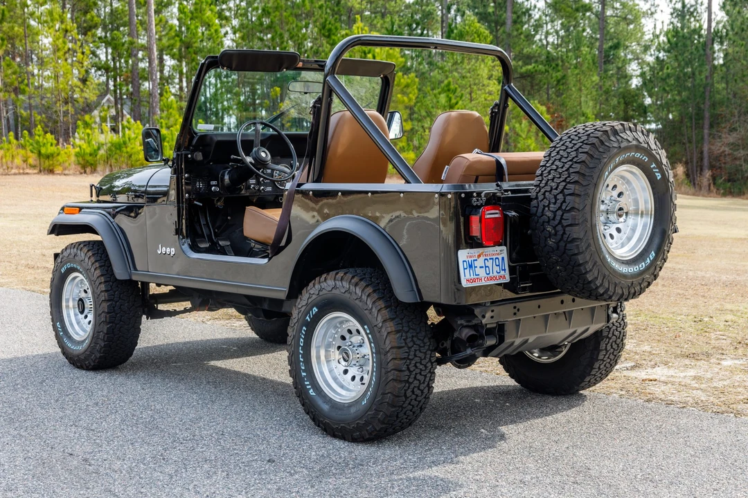 1985 Jeep CJ7 - Image 4 of 31