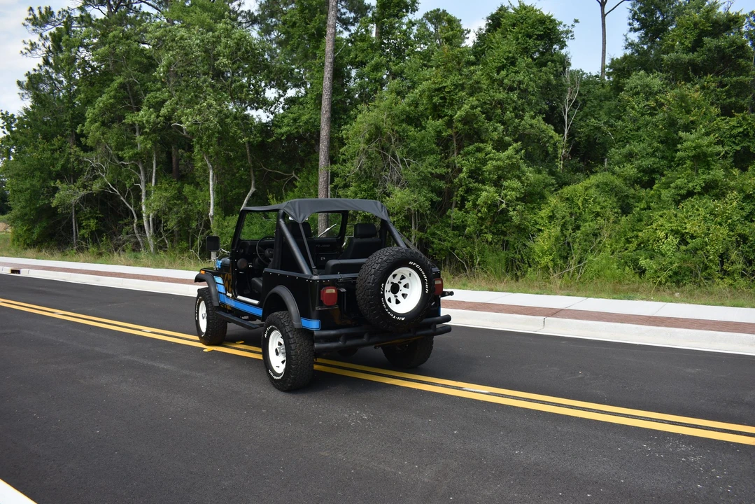1985 Jeep CJ7 - Image 14 of 31