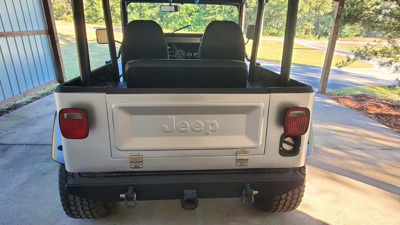 1985 Jeep CJ7 - Image 29 of 31