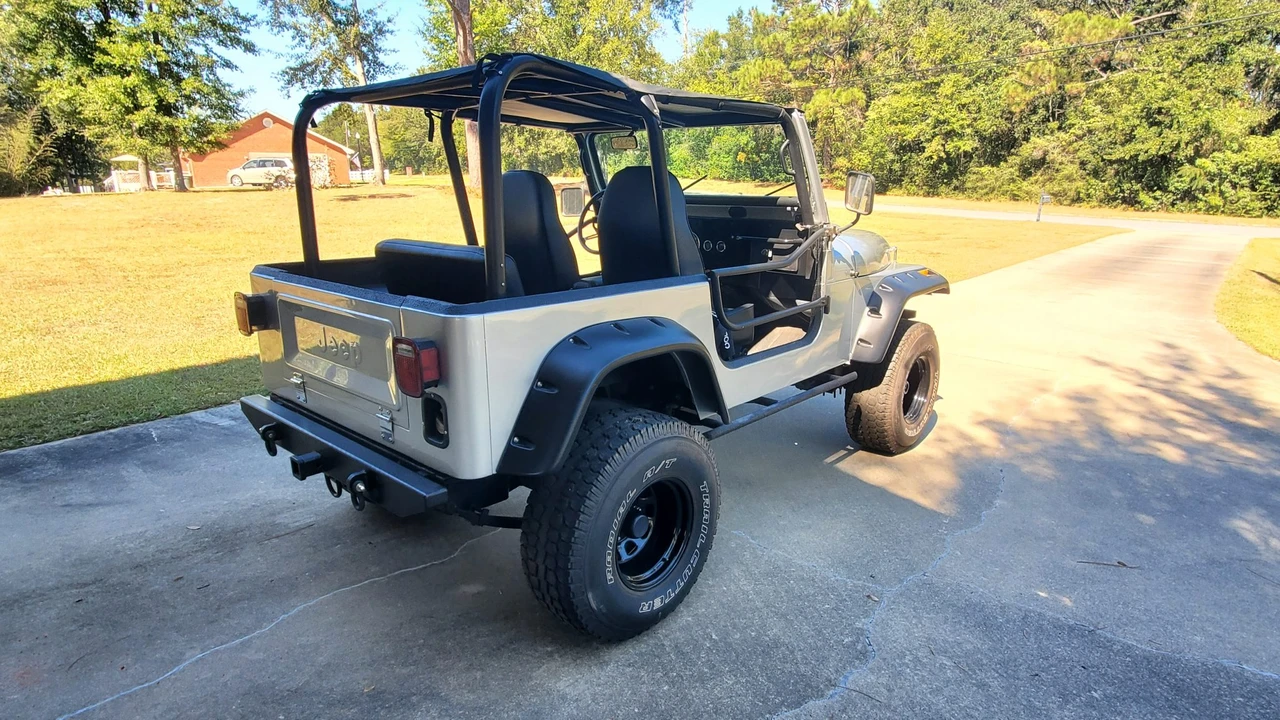 1985 Jeep CJ7 - Image 12 of 31