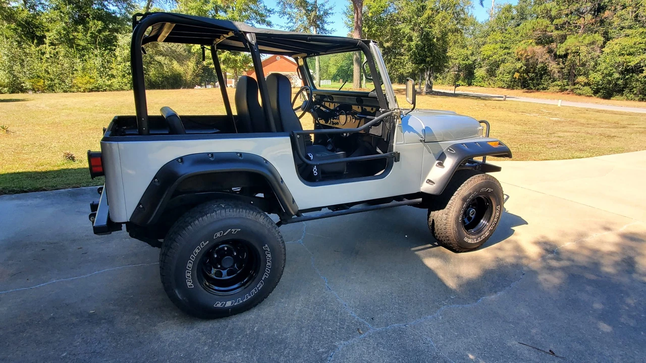 1985 Jeep CJ7 - Image 13 of 31