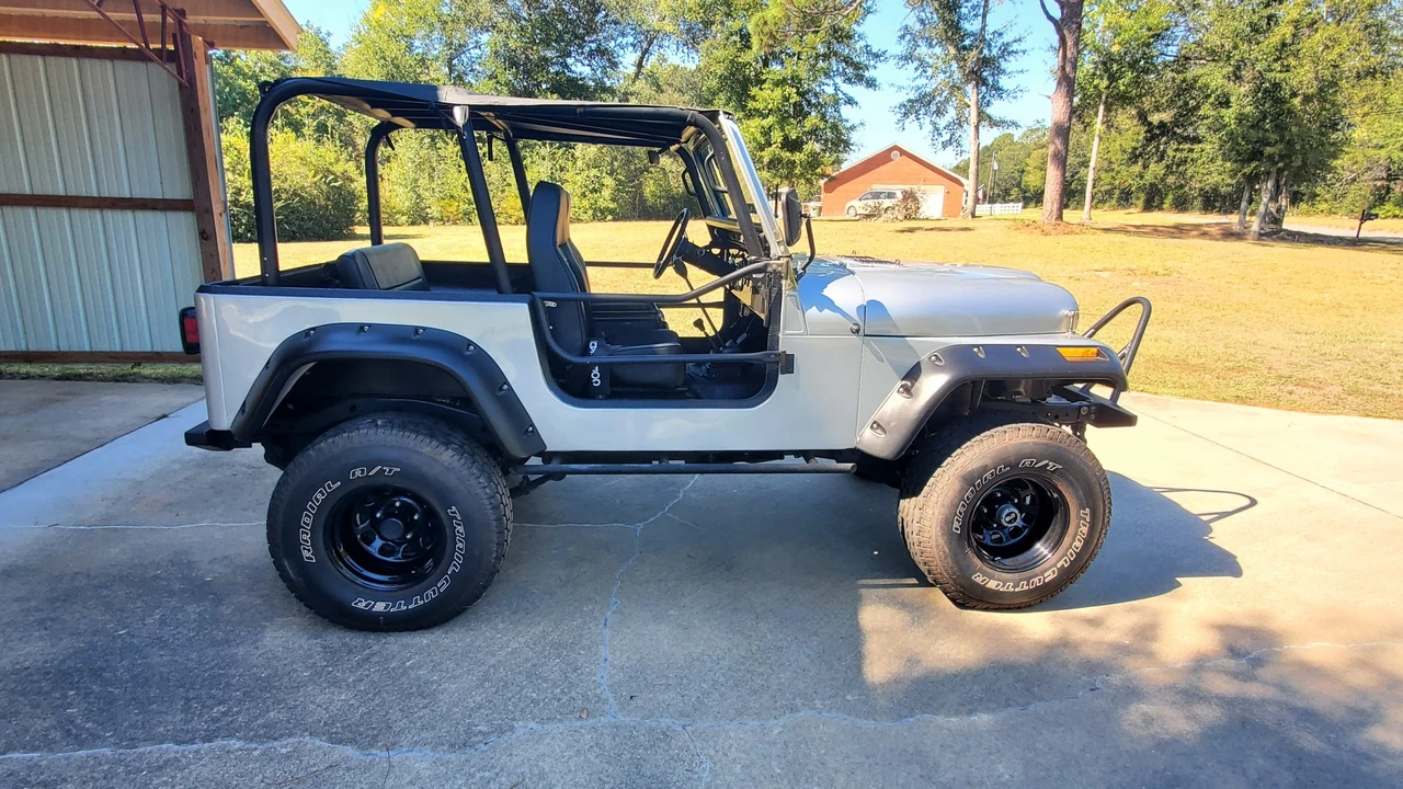 1985 Jeep CJ7 - Image 14 of 31