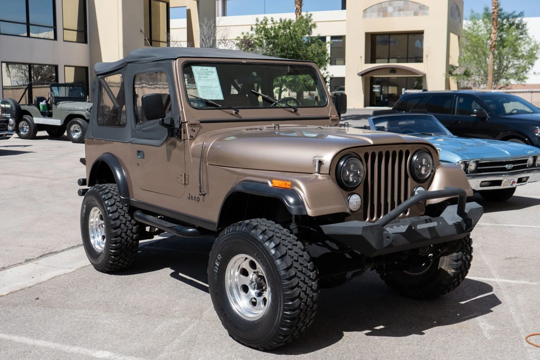 1985 Jeep CJ7 - Image 9 of 31