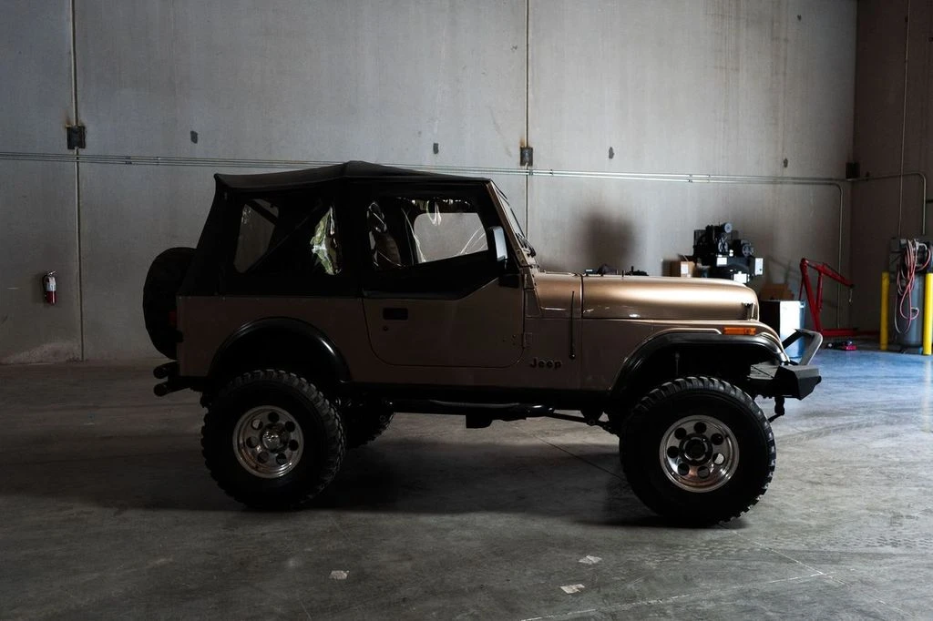 1985 Jeep CJ7 - Image 13 of 31