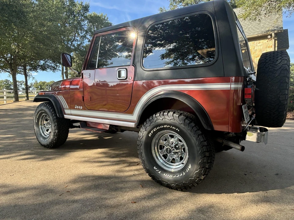 1985 Jeep CJ7 - Image 4 of 31