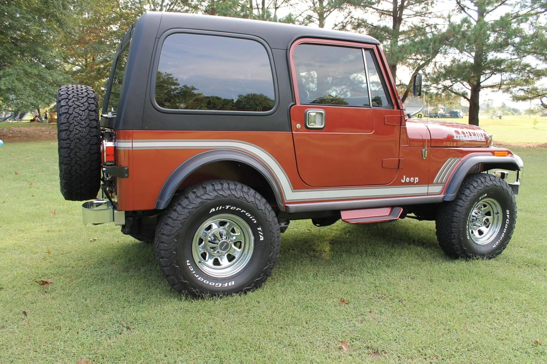 1985 Jeep CJ7 - Image 9 of 31