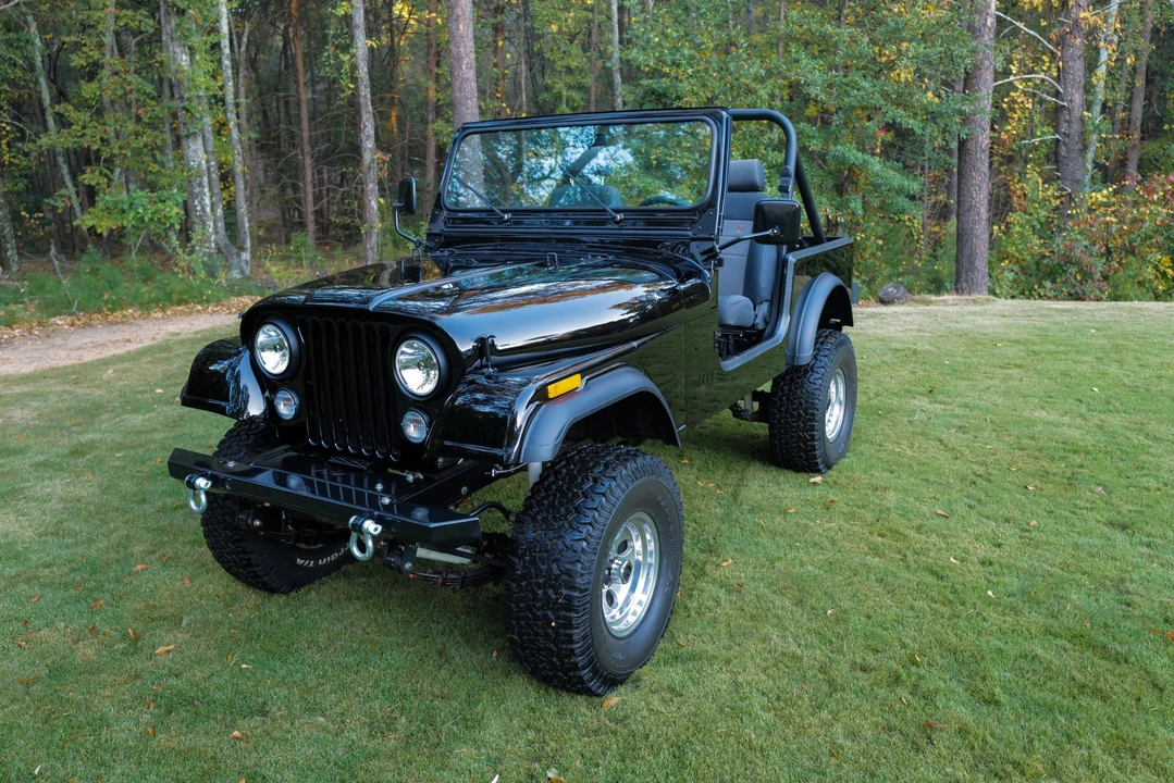 1985 Jeep CJ7 - Image 3 of 31