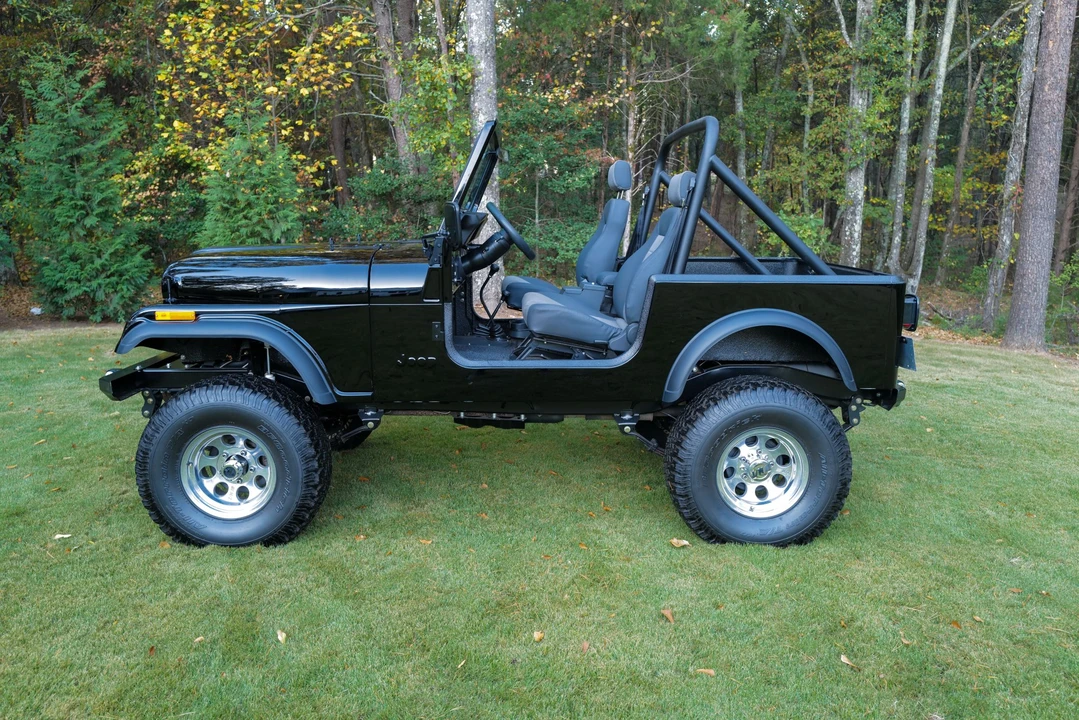 1985 Jeep CJ7 - Image 7 of 31