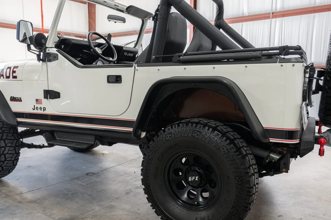 1985 Jeep CJ7 - Image 18 of 31