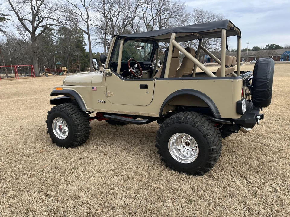 1985 Jeep CJ7 - Image 10 of 31