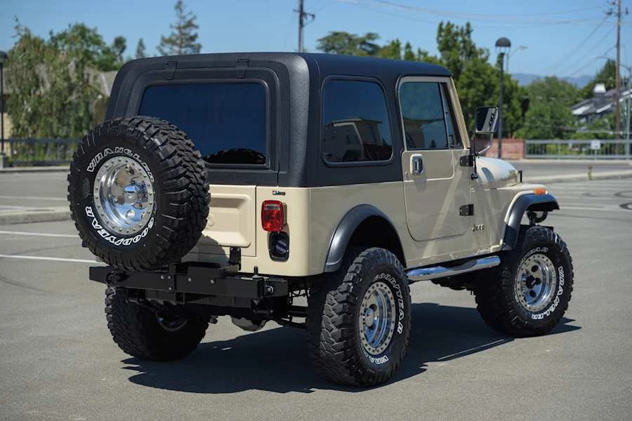 1985 Jeep CJ7 - Image 12 of 31