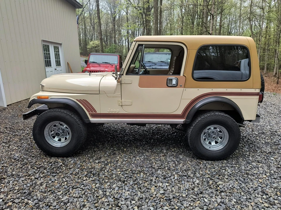 1985 Jeep CJ7 - Image 8 of 31