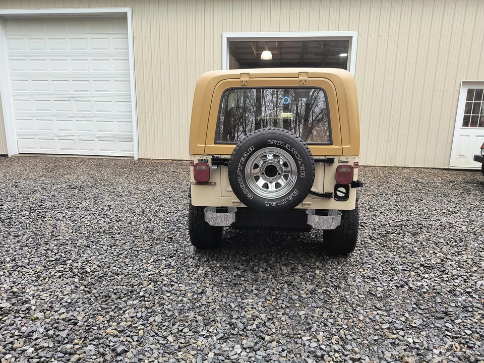 1985 Jeep CJ7 - Image 12 of 31