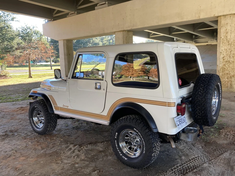 1985 Jeep CJ7 - Image 9 of 31
