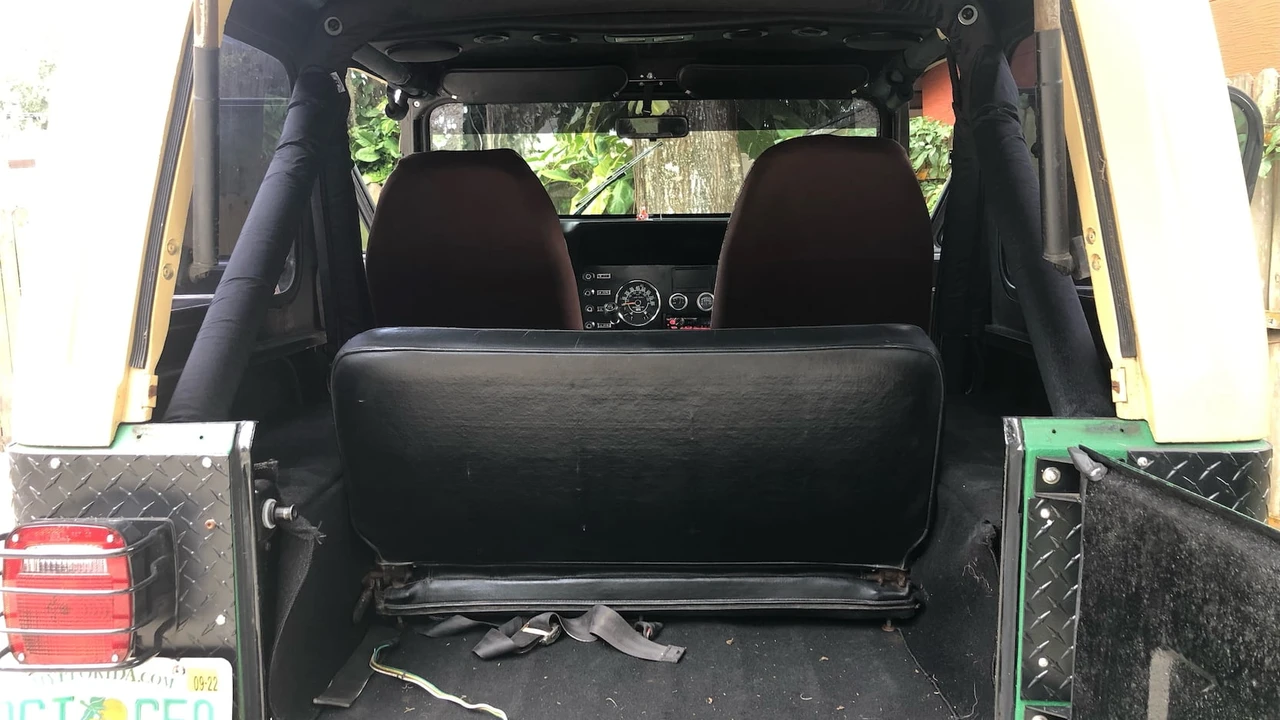 1985 Jeep CJ7 - Image 22 of 30