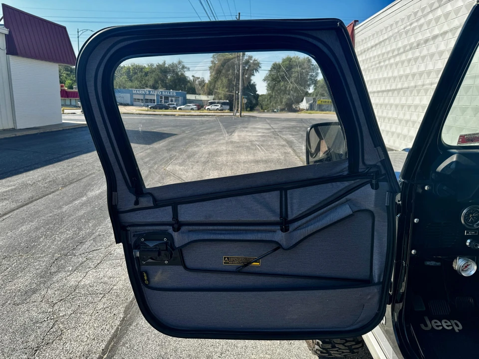 1985 Jeep CJ7 - Image 28 of 31
