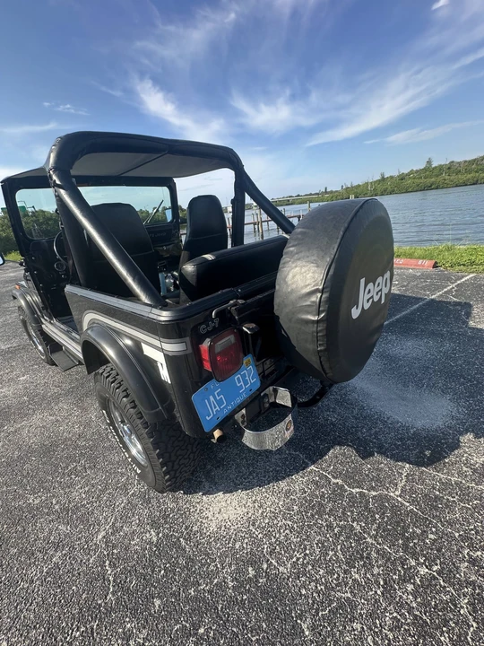 1985 Jeep CJ7 - Image 23 of 31