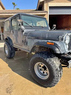 1985 Jeep CJ 7 Laredo