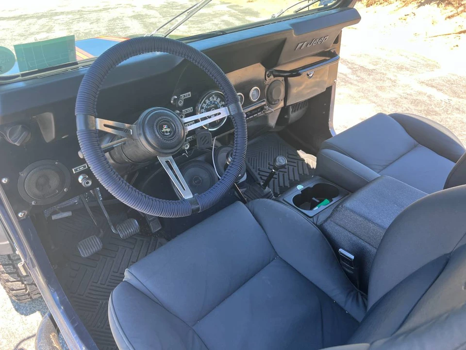 1985 Jeep CJ7 - Image 6 of 13