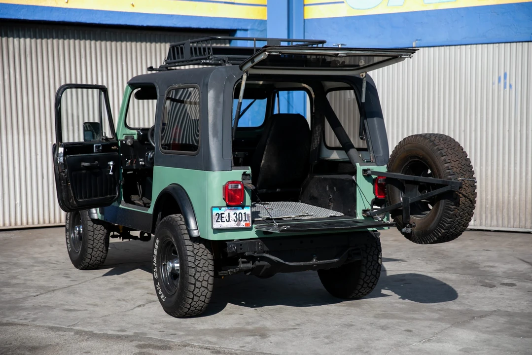 1985 Jeep CJ7 - Image 25 of 31