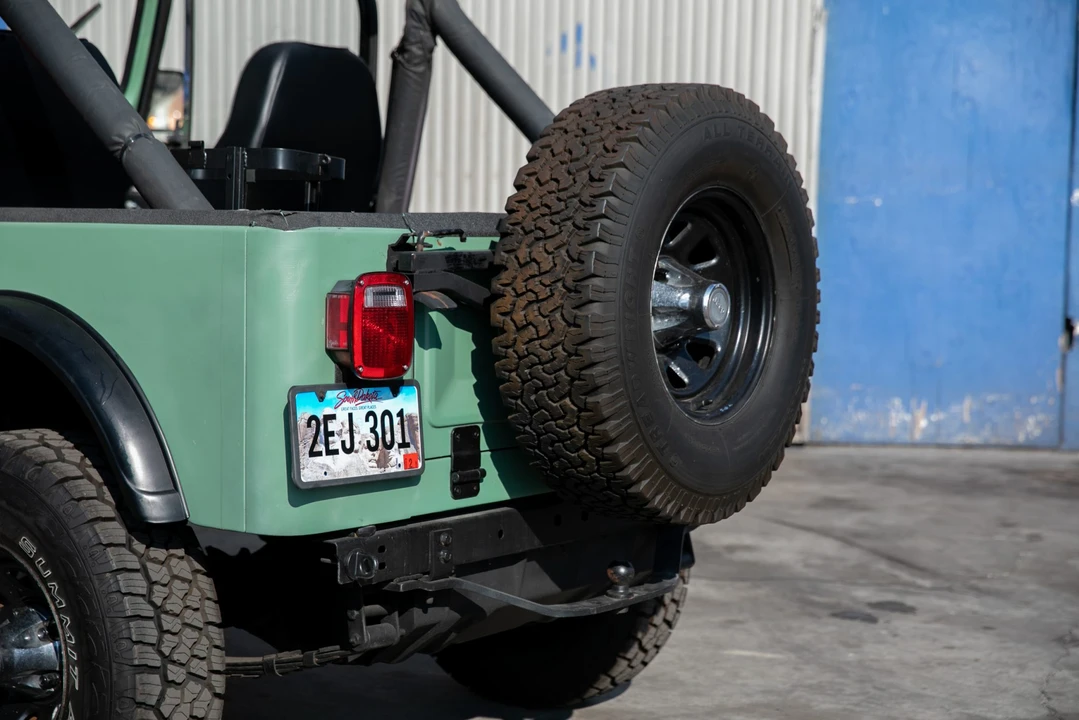 1985 Jeep CJ7 - Image 29 of 31