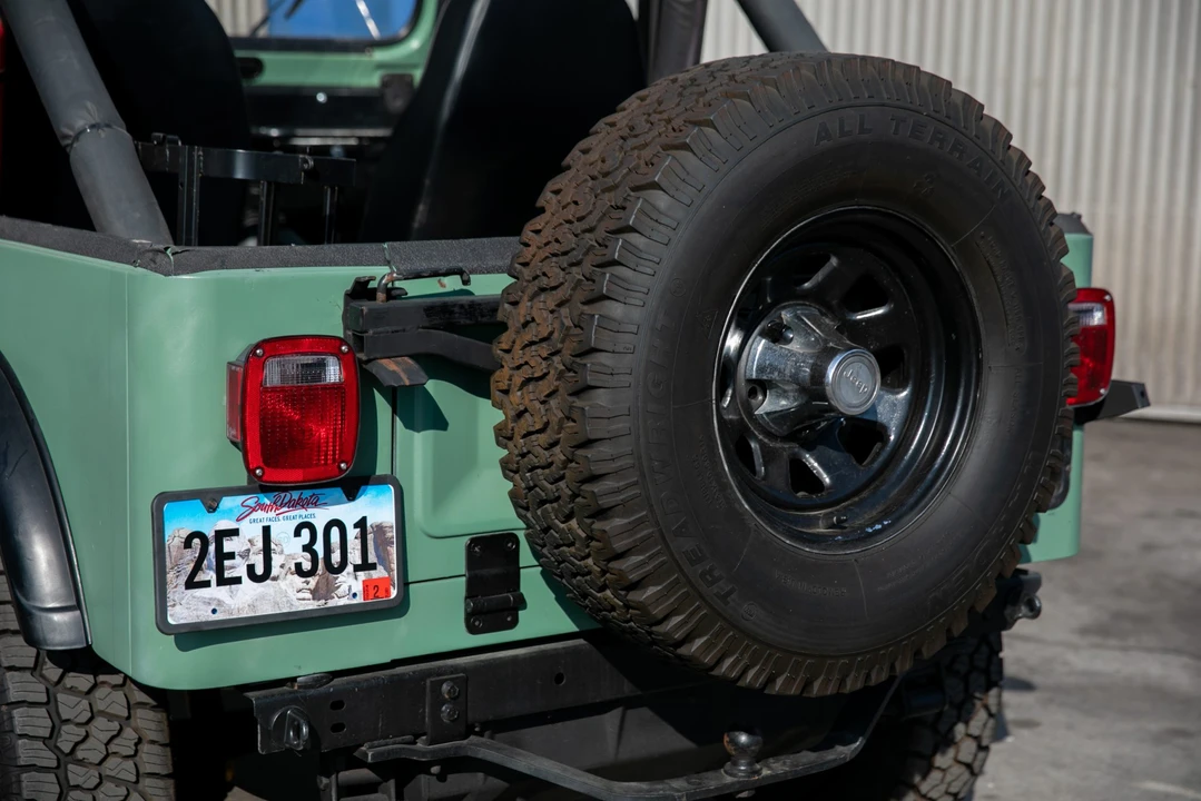 1985 Jeep CJ7 - Image 28 of 31