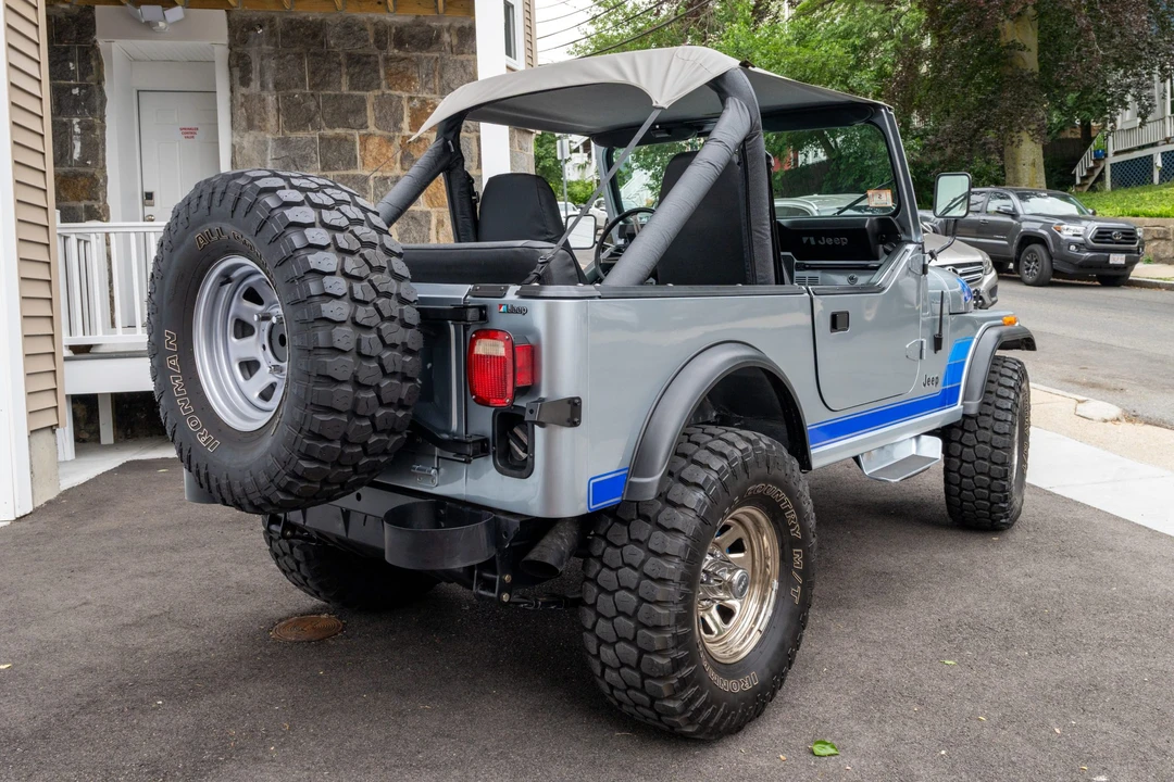 1985 Jeep CJ7 - Image 5 of 31