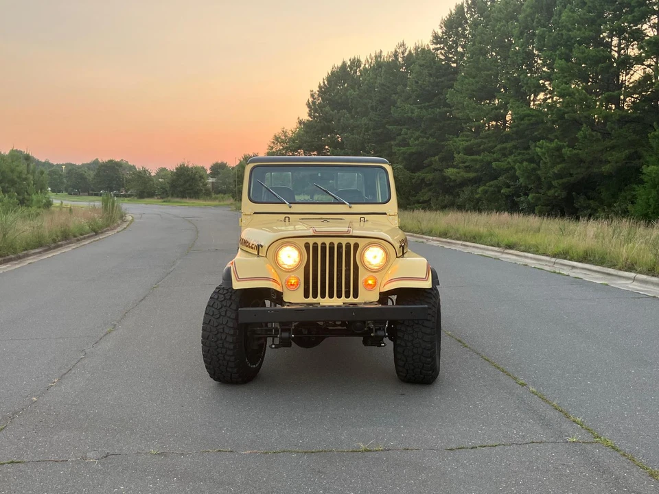 1985 Jeep CJ8 Scrambler - Image 21 of 31