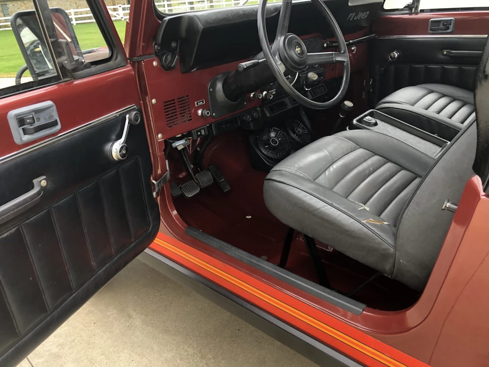 1985 Jeep CJ8 Scrambler - Image 17 of 31