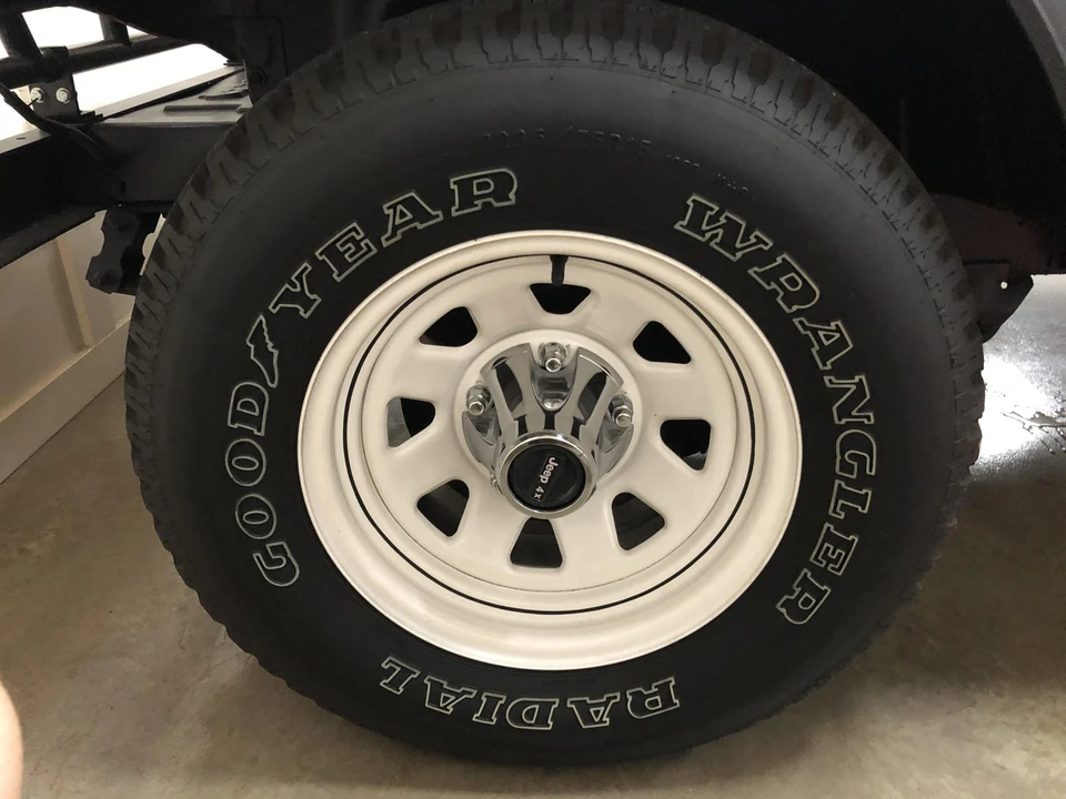 1985 Jeep CJ8 Scrambler - Image 13 of 31