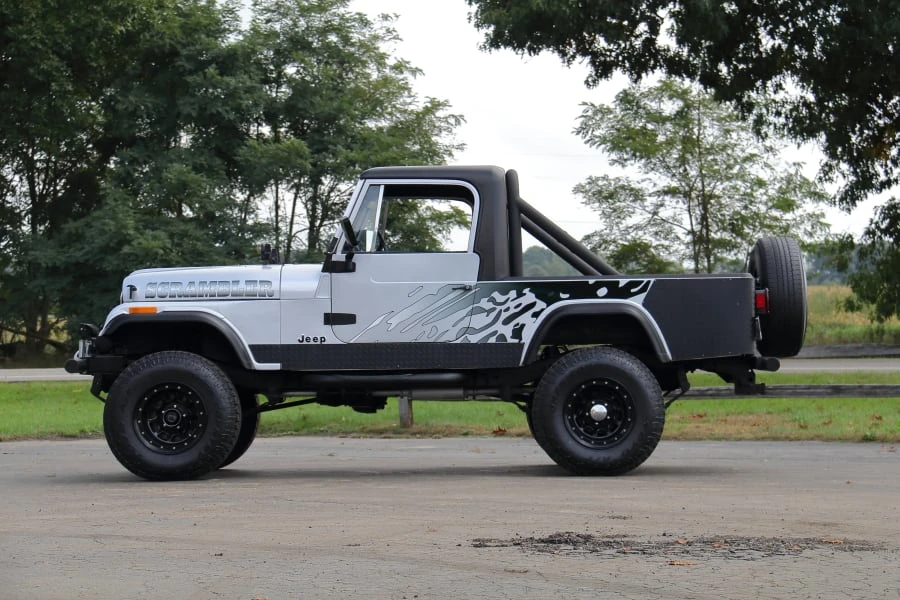 1985 Jeep CJ8 Scrambler - Image 2 of 25