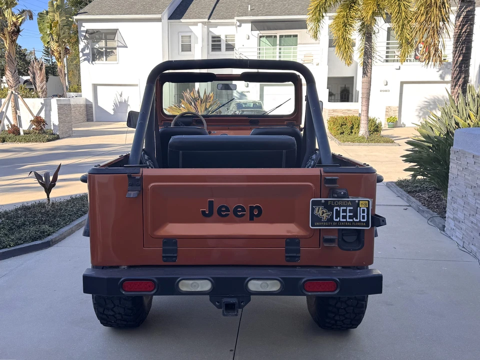 1985 Jeep CJ8 Scrambler - Image 11 of 31