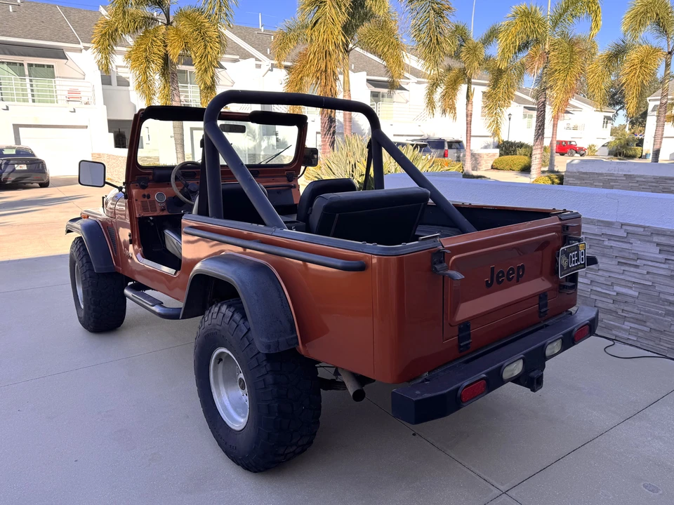 1985 Jeep CJ8 Scrambler - Image 10 of 31