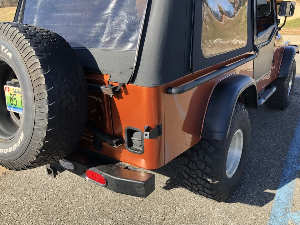 1985 Jeep CJ8 Scrambler - Image 21 of 31