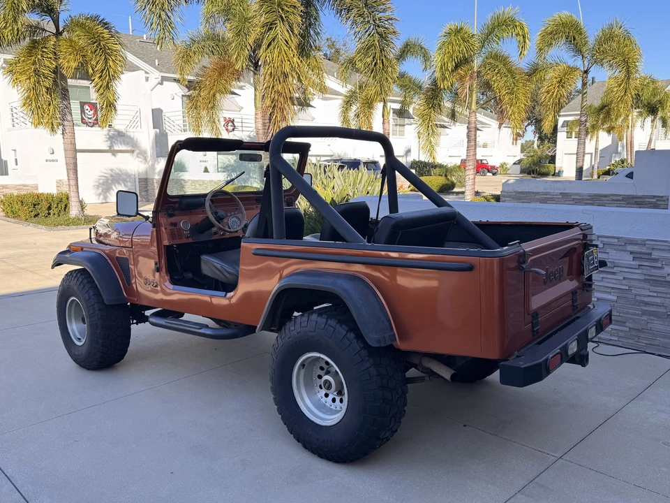 1985 Jeep CJ8 Scrambler - Image 9 of 31