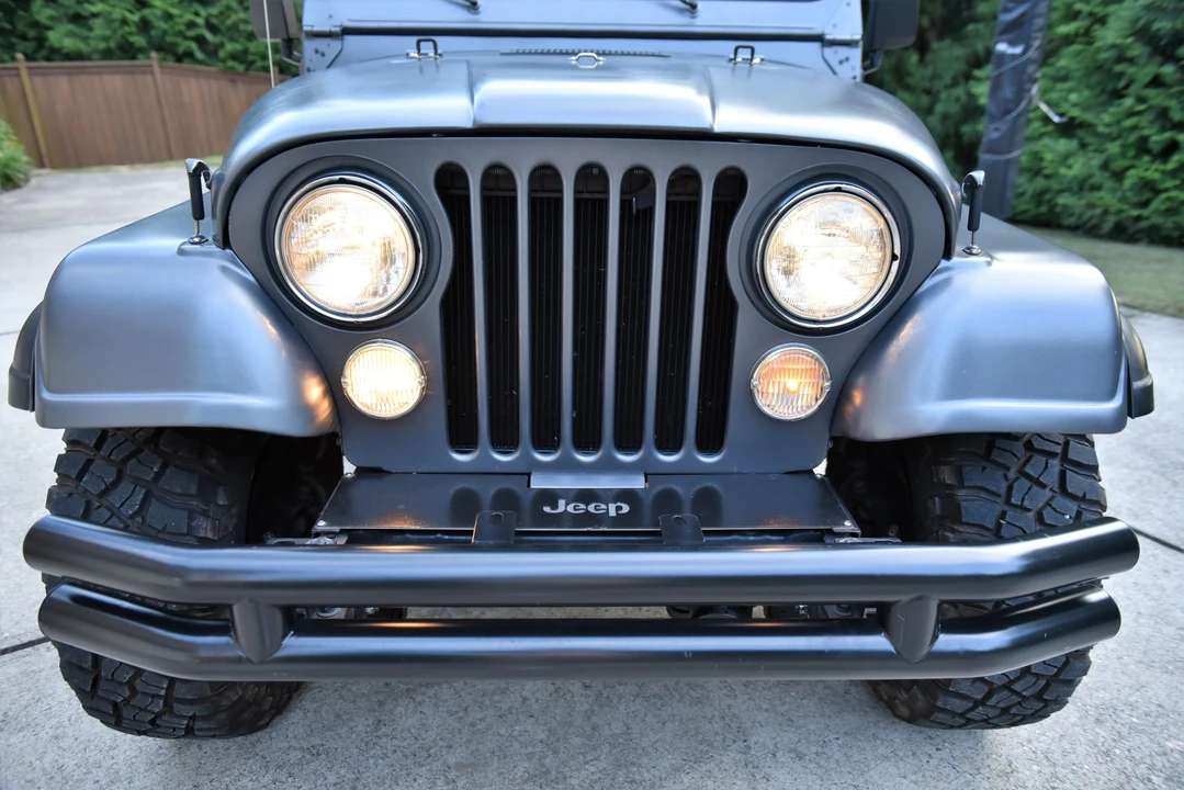 1985 Jeep CJ8 Scrambler - Image 24 of 31